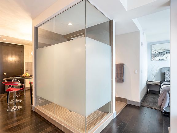 5th image of 4422 N 75th St Unit 3002