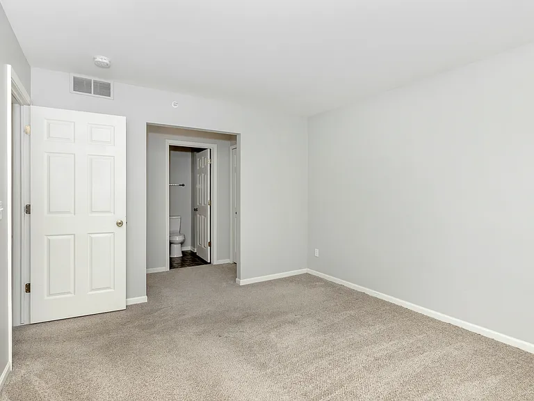 788 Eagle Dr — Photo 10