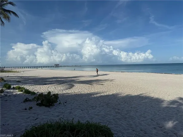 3245 Cypress Glen Way APT 504, Naples, FL 34109