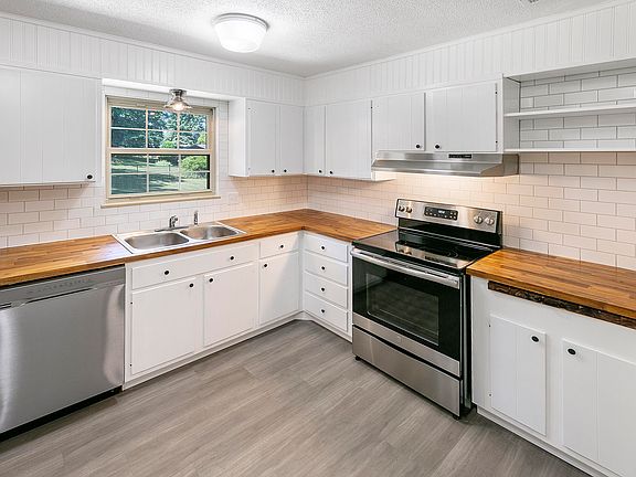4th image of 6213 Trailhead Cir