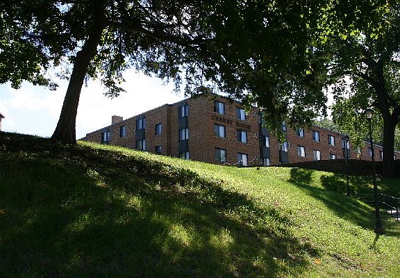 2nd image of 101 Glenwood Ave #11220036