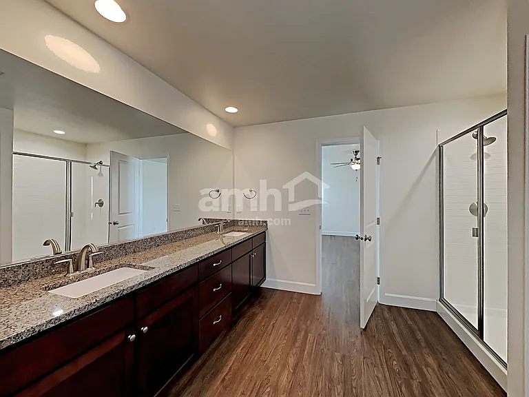 1507 S Horton St — Photo 13