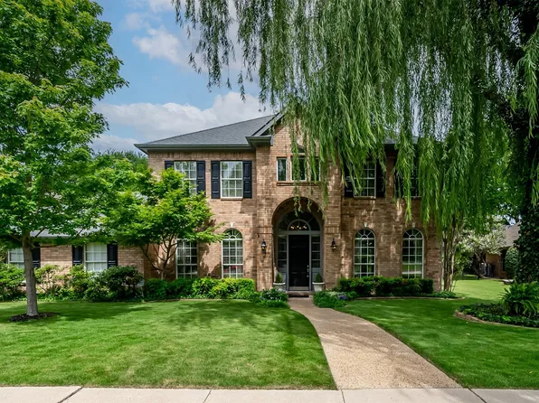 2704 Lakesedge Dr, McKinney, TX 75072