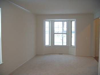 4th image of 52109 Copperwood Dr N