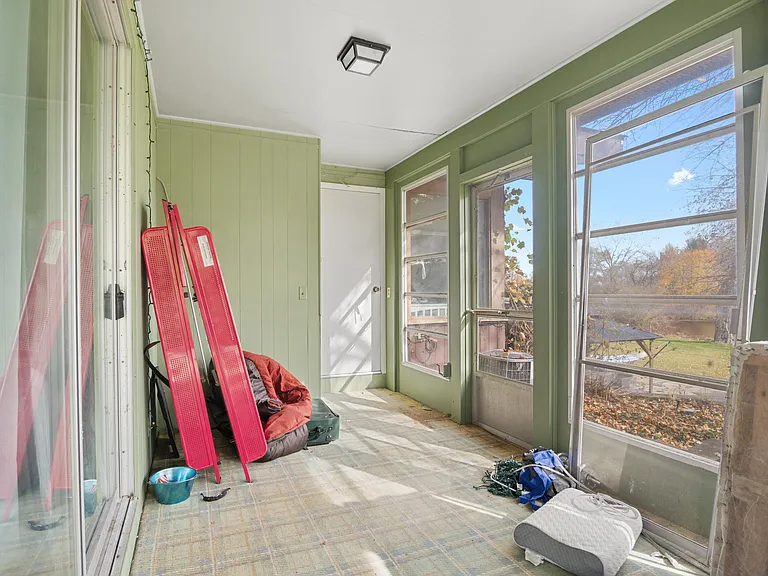 4105 Riverview Dr — Photo 33