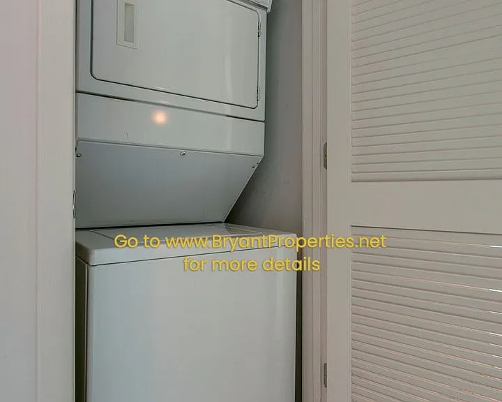 415 Church St #2402 — Photo 20