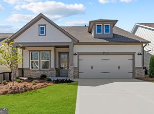 6832 Bungalow Rd, Flowery Branch, GA 30542