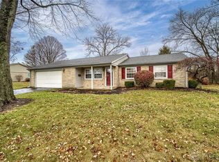 45 Waterford Dr, Dayton, OH 45458