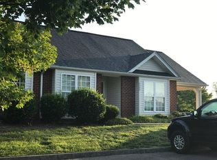7300 Scarlet Oak Dr, Roanoke, VA 24019
