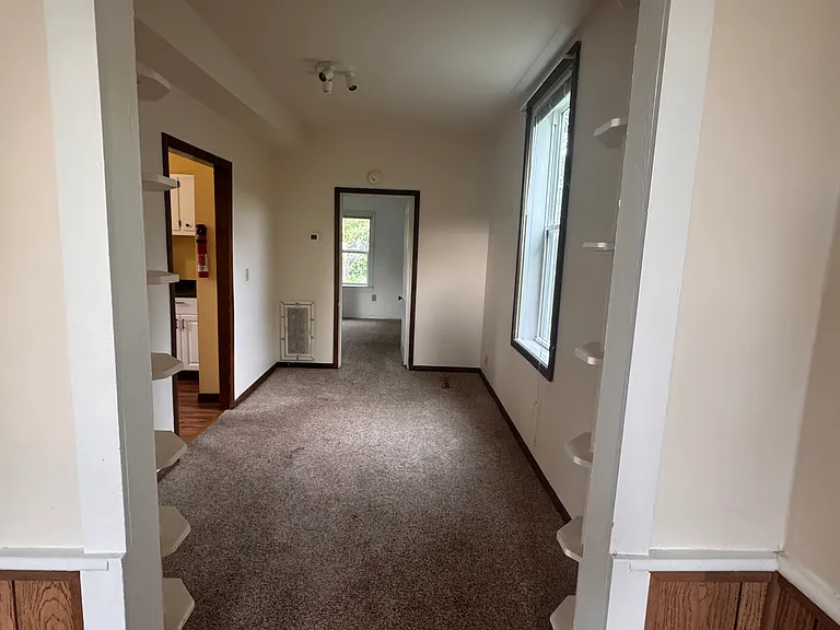 714 N Tracy Ave #2 — Photo 4