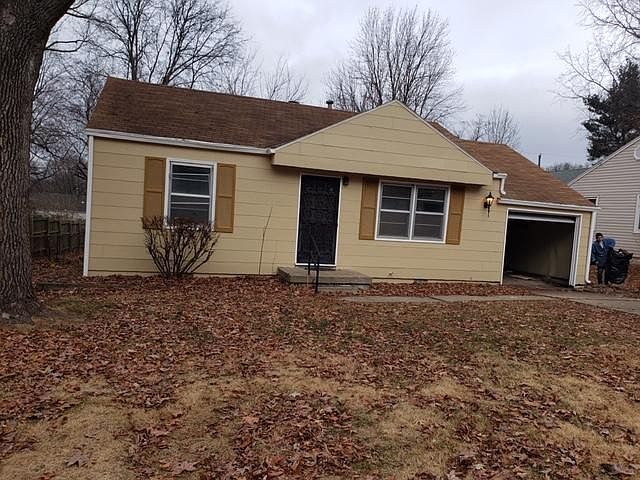 1st image of 8810 E 72nd Ter