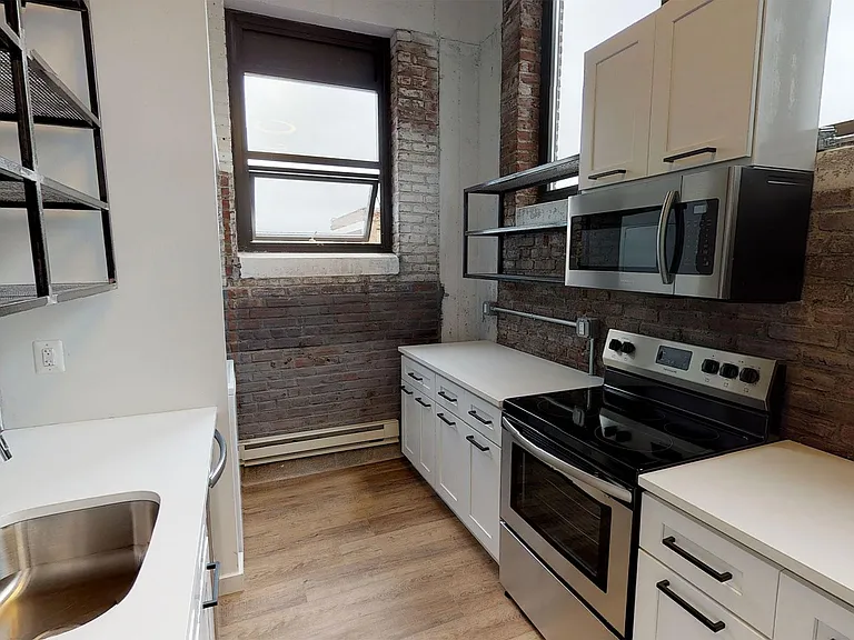Brush Factory Lofts — Photo 14