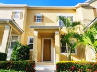 9133 Camden Gardens St, Orlando, FL 32827