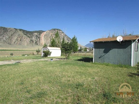 5th image of 20 Maiden Basin Dr