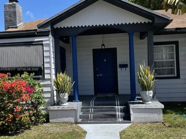 3665 SW 15th St, Miami, FL 33145