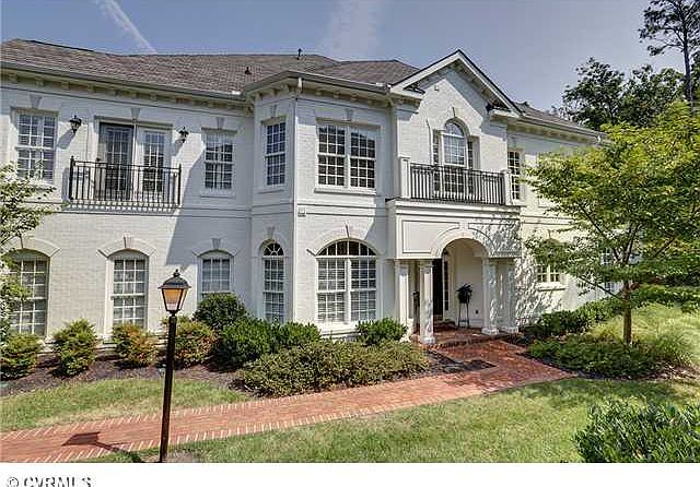 1st image of 1217 Hyde Ln