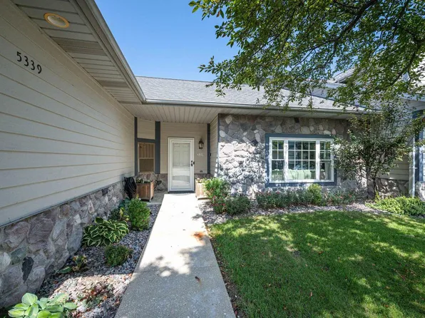 5339 S Hidden DRIVE #5339, Greenfield, WI 53221