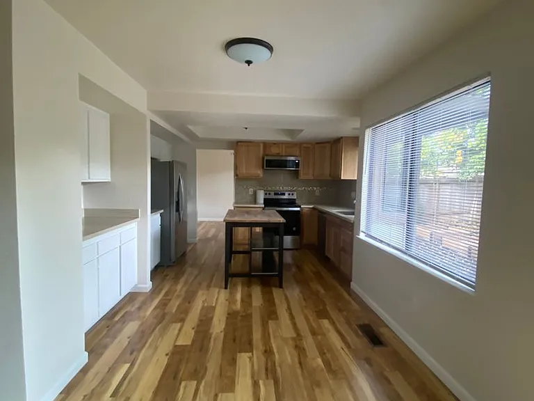 114 Melody Ct — Photo 37