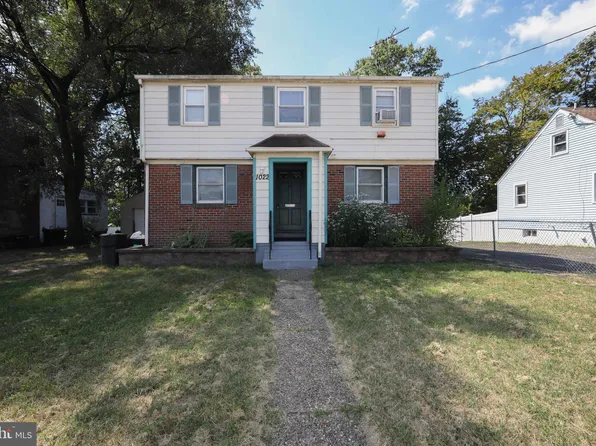 1022 W Browning Rd, Bellmawr, NJ 08031
