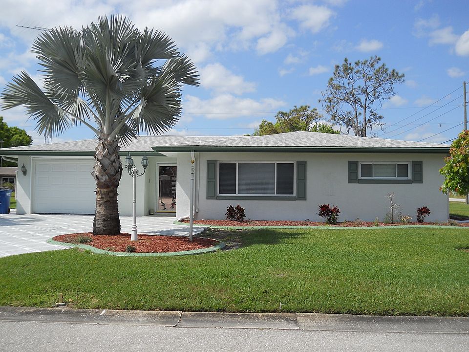 1st image of 2611 Kingswood Dr