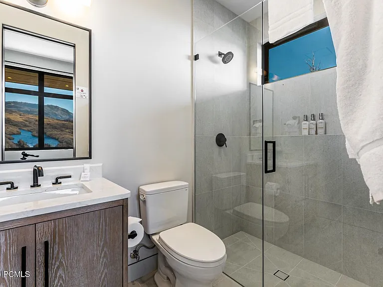 1673 W Centaur Ct — Photo 32