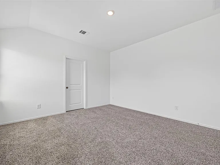 3030 Holland Lakes Dr — Photo 33