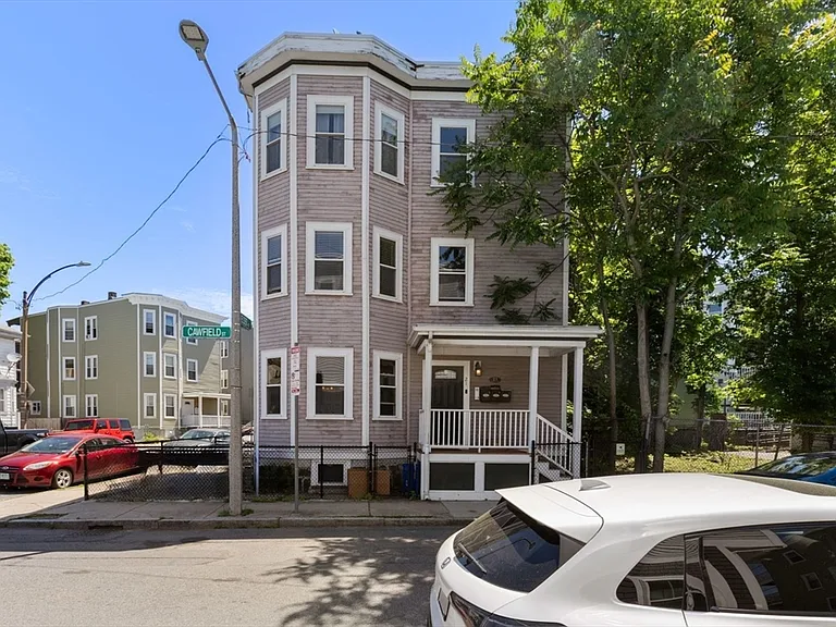 21 Cawfield St #1 — Photo 1