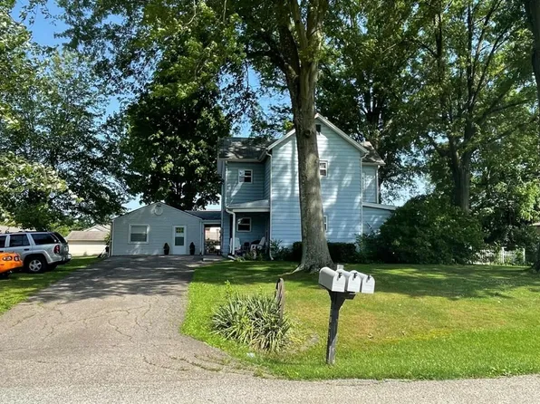 3844 Gordon Dr, Amelia, OH 45102