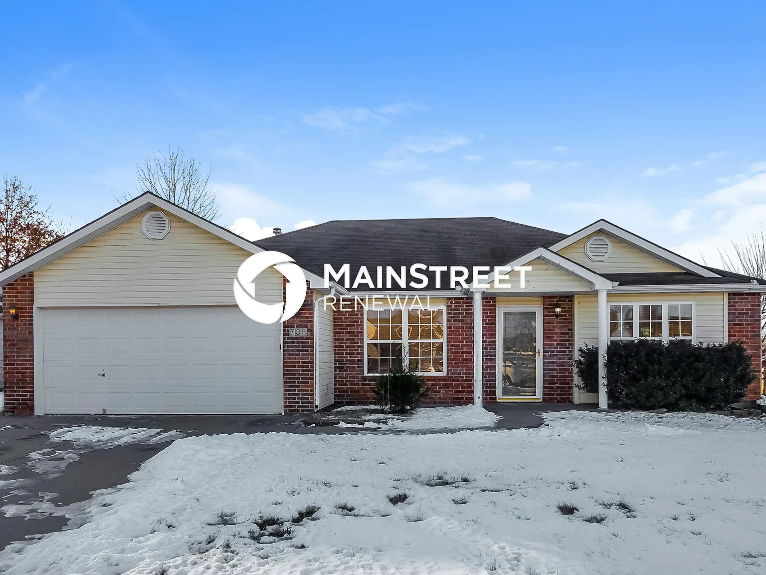 735 Seminole Ct — Photo 1