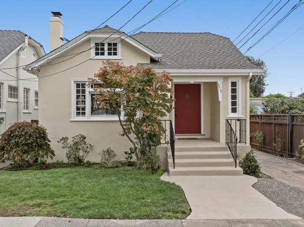 2612 Washington St, Alameda, CA 94501