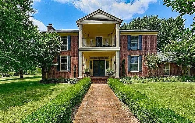 1st image of 1613 Hurricane Creek Rd