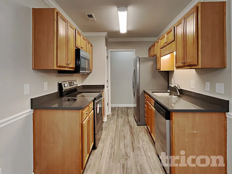 3929 Garden Creek Dr — Photo 4