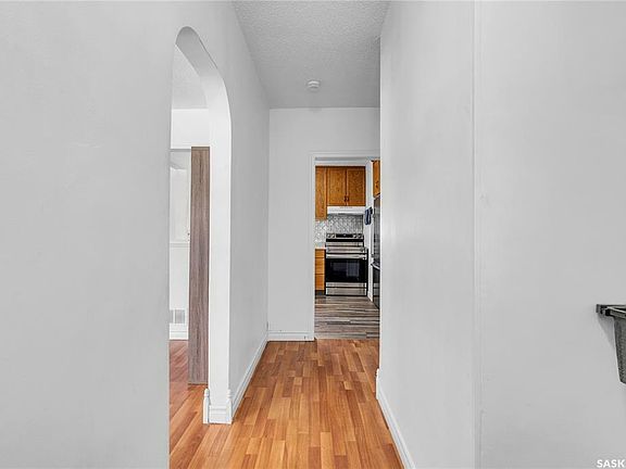 4th image of 1422 B Ave N