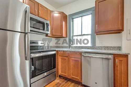 19 Arnold St #1 Photo 1