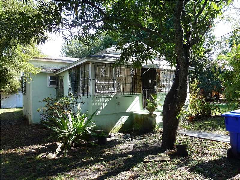 2nd image of 5129 NW 5th Ave