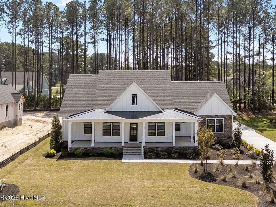 1st image of 389 Crow Creek Drive NW