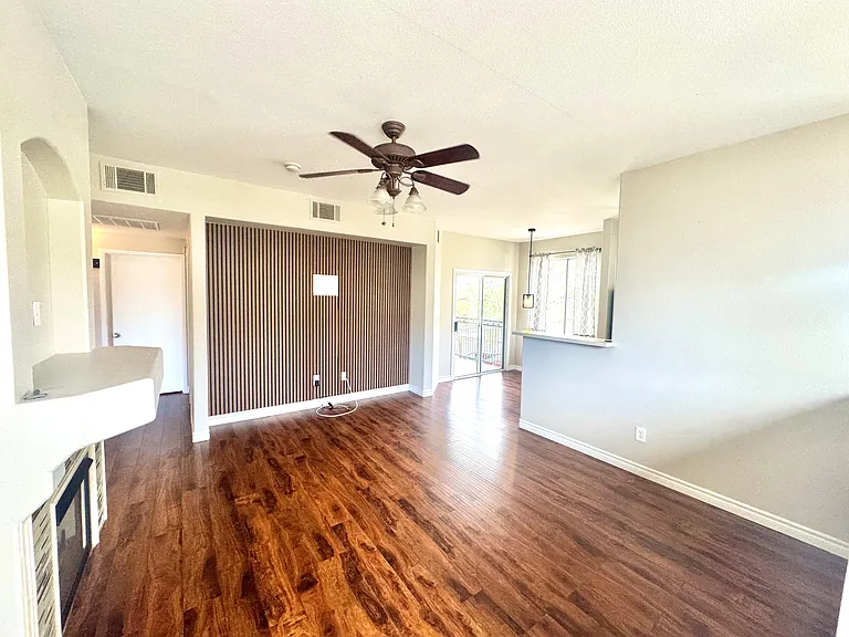 9050 W Warm Springs Rd #2147 — Photo 8