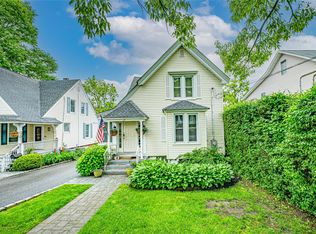 15 Fairview St, Huntington, NY 11743