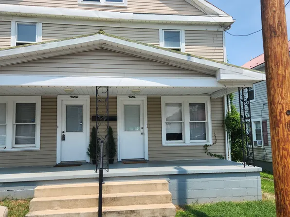 804 W John St, Martinsburg, WV 25401