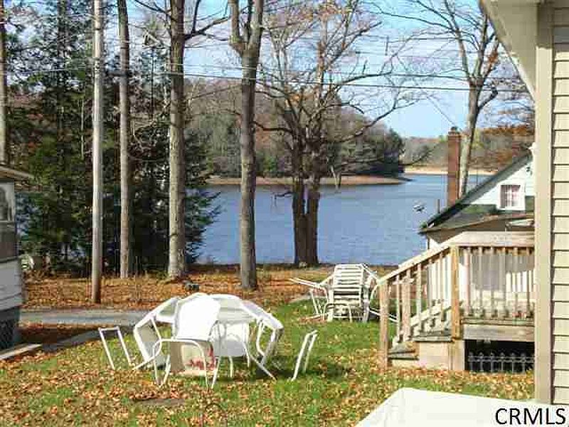2nd image of 3038 S SHORE Road