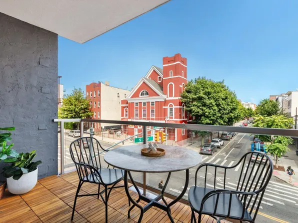 261 Union Avenue image 1 of 10