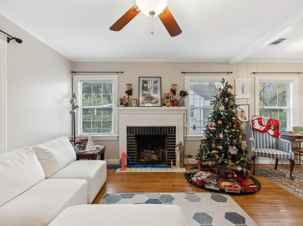 9024 Santa Clara Dr, Dallas, TX 75218