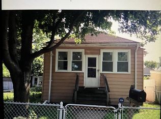 36 Cherrygrove St, Ecorse, MI 48229