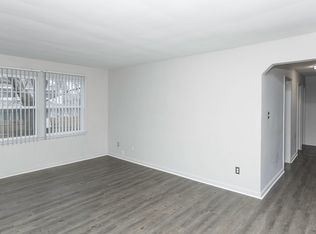 17765 Manderson Rd #14, Highland Park, MI 48203