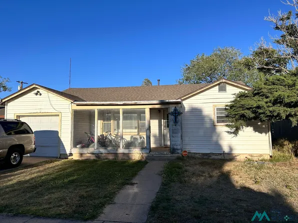137 S Houston Ave, Portales, NM 88130