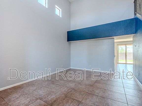 3rd image of 8373 S Camino Bengala