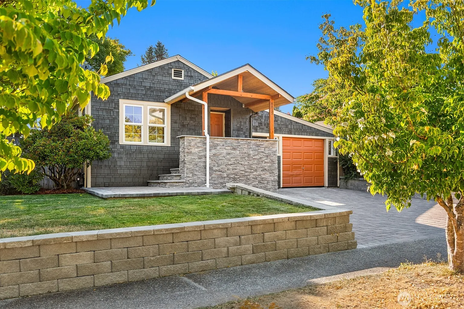 8815 32nd Avenue SW photo 1