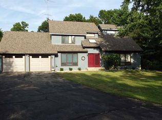 S3134 Buckhorn Rd, Reedsburg, WI 53959