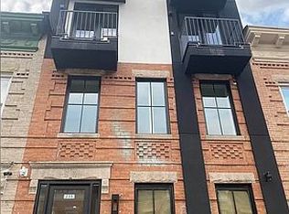 239 Jackson St #1B, Brooklyn, NY 11211