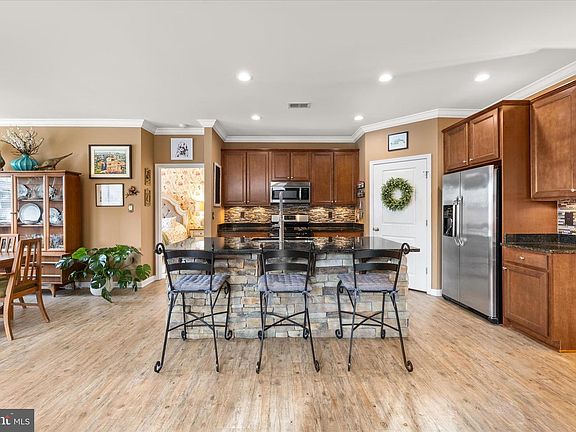 4th image of 29645 Riverstone Dr